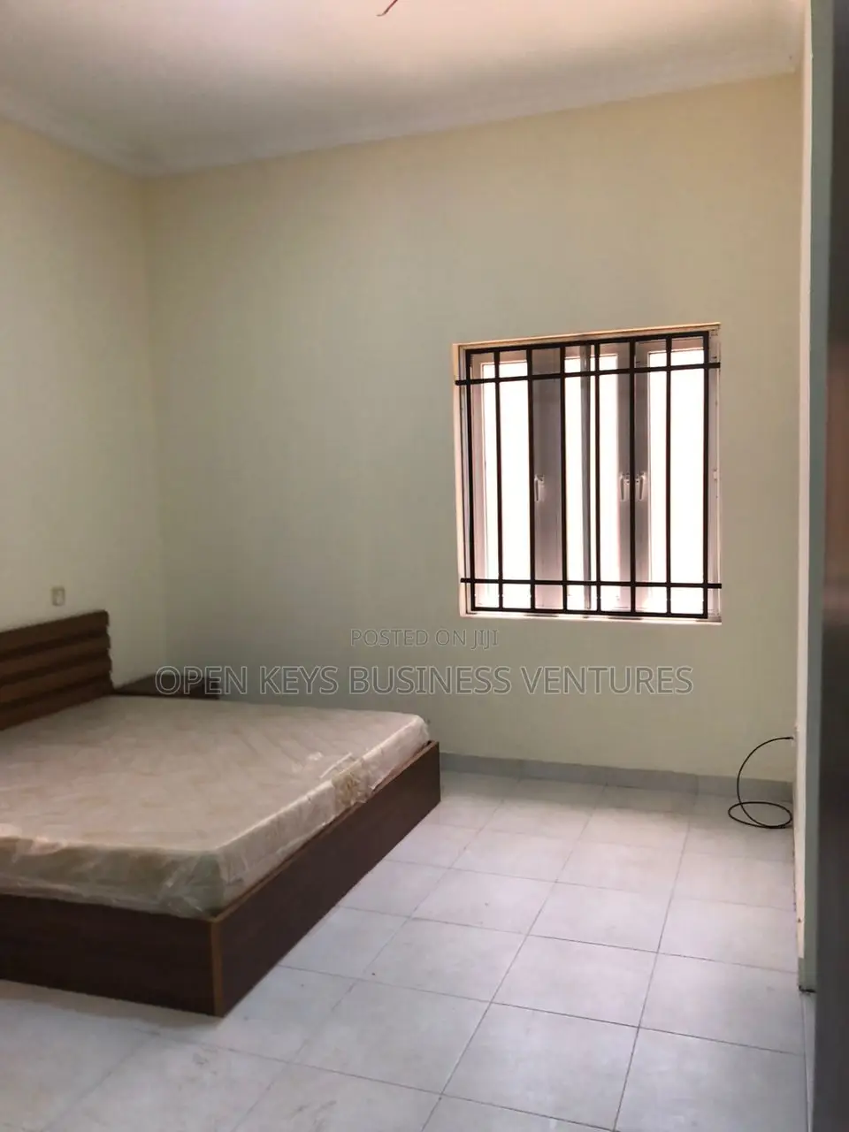 Furnished 5bdrm Duplex in Oliver Court, Agodi for rent