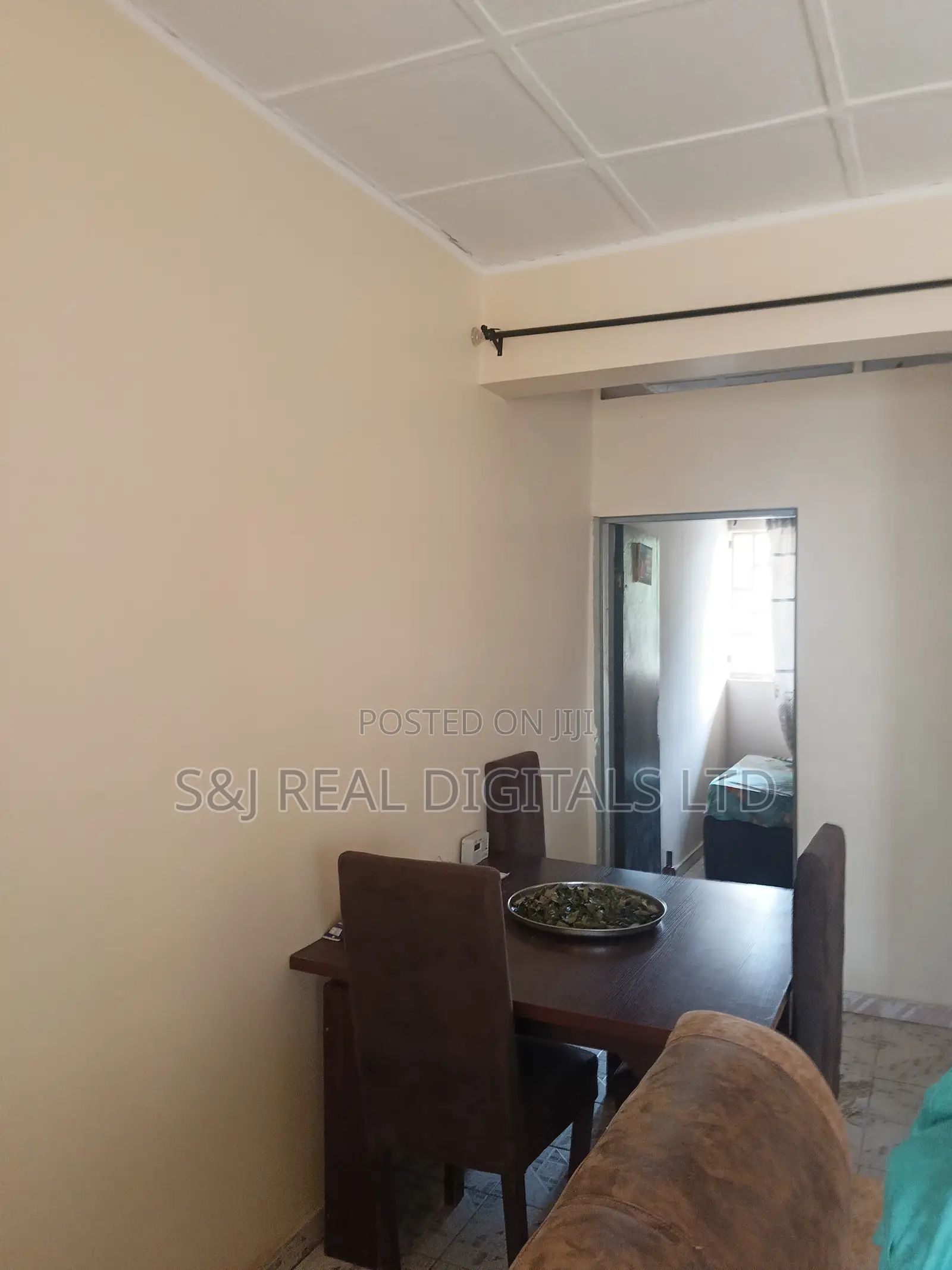 3bdrm Apartment in Kubwa for sale
