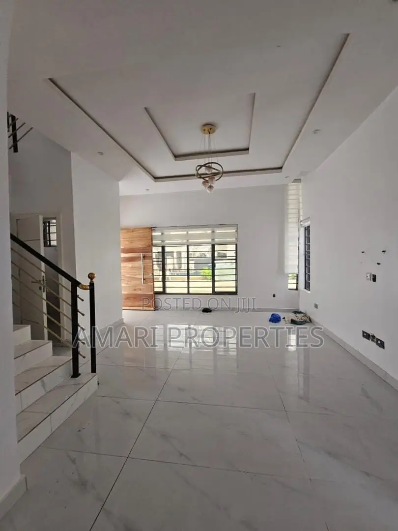 3bdrm Duplex in Sangotedo, Off Lekki-Epe Expressway for rent