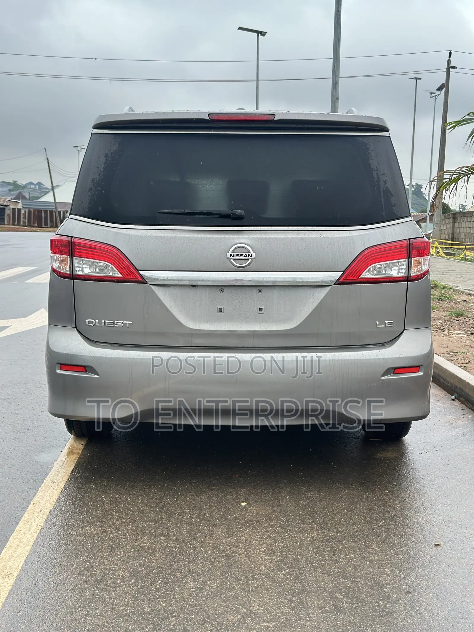 Nissan Quest 2013 Gray