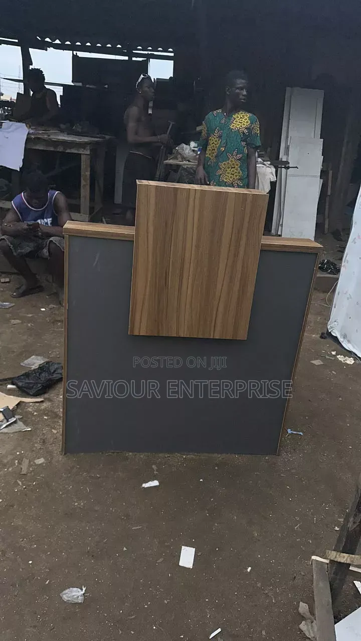 Receptionist Office Table