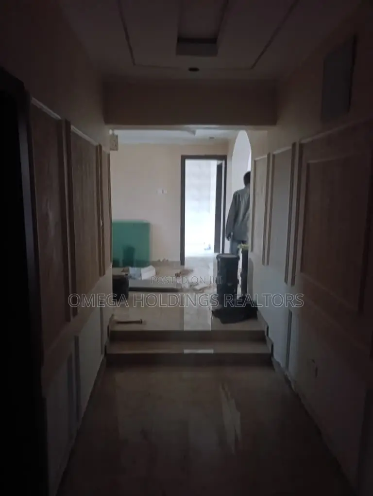 3bdrm Bungalow in Akala Estate, Akobo for rent
