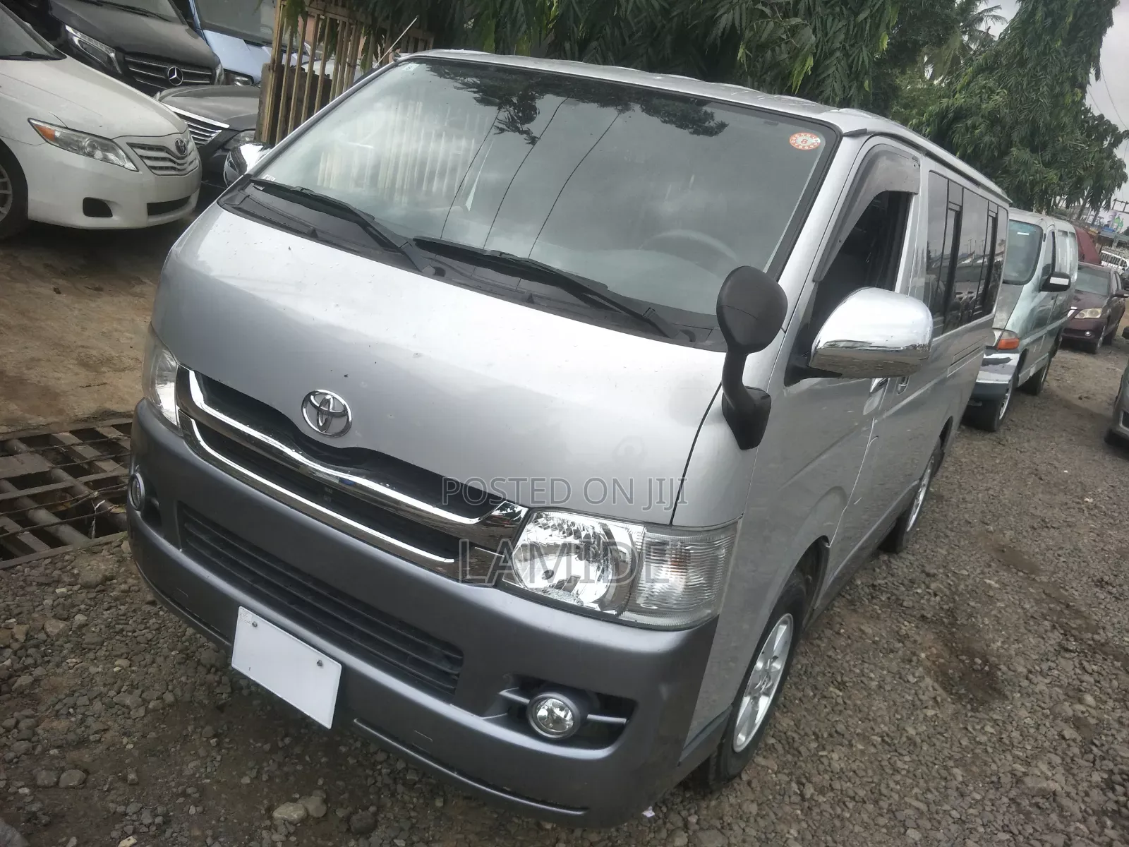 Toyota HiAce 2008 Grey