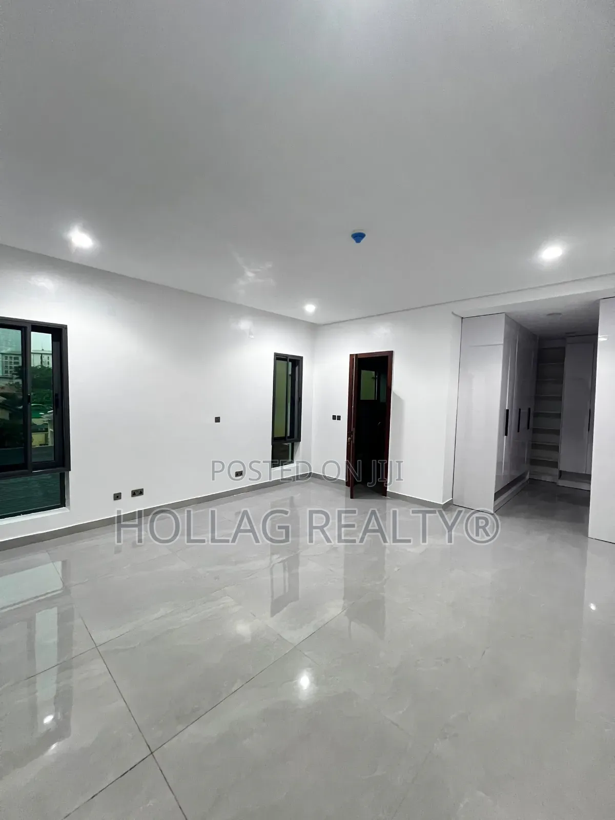 8bdrm Maisonette in Old Ikoyi for sale