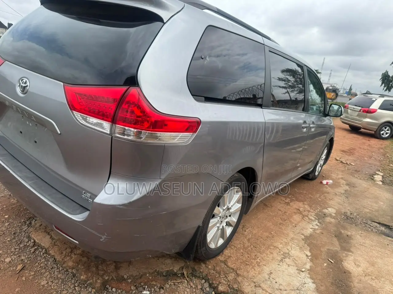 Toyota Sienna LE 7 Passenger 2012 Gray