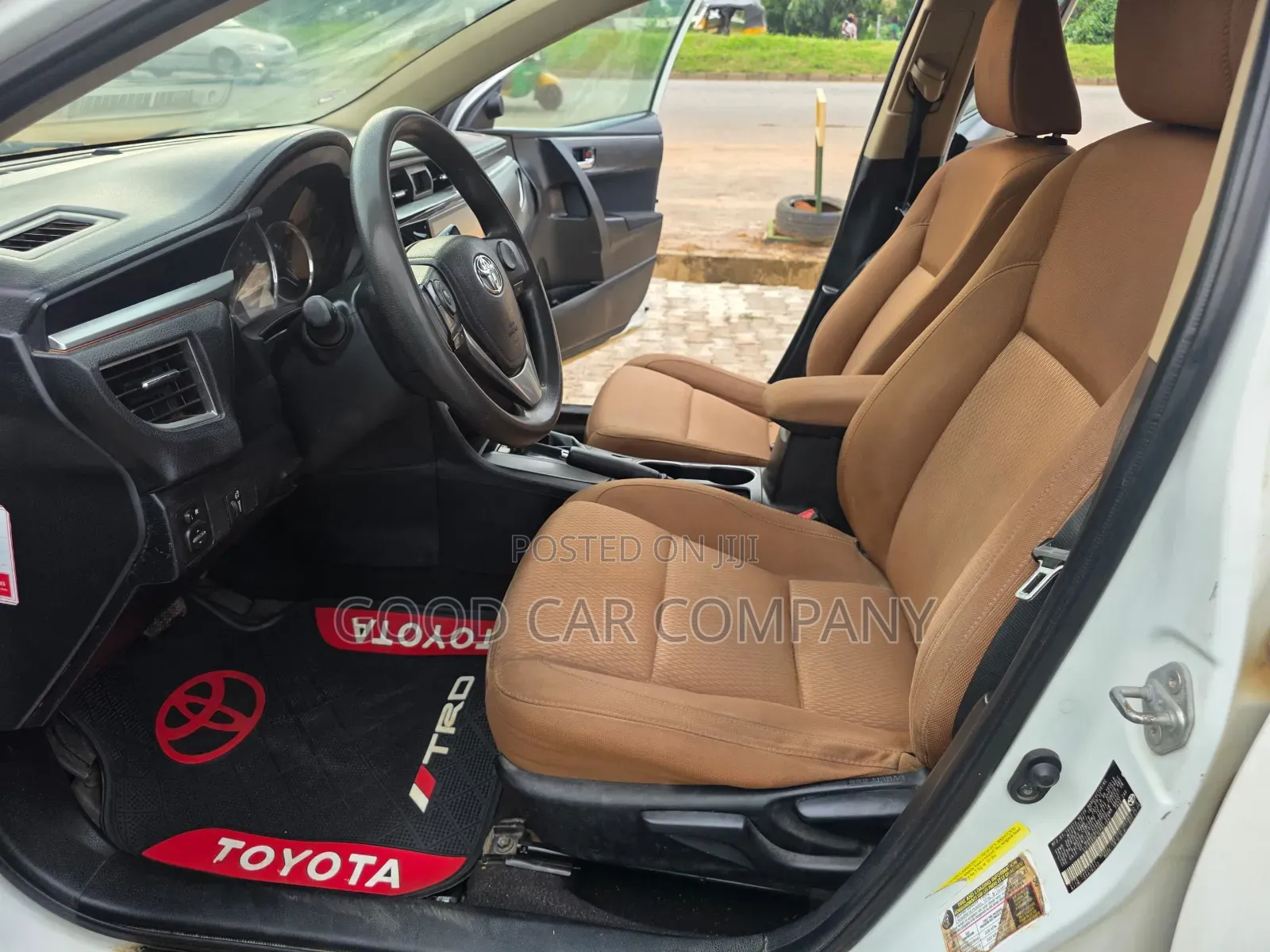 Toyota Corolla 2014 White