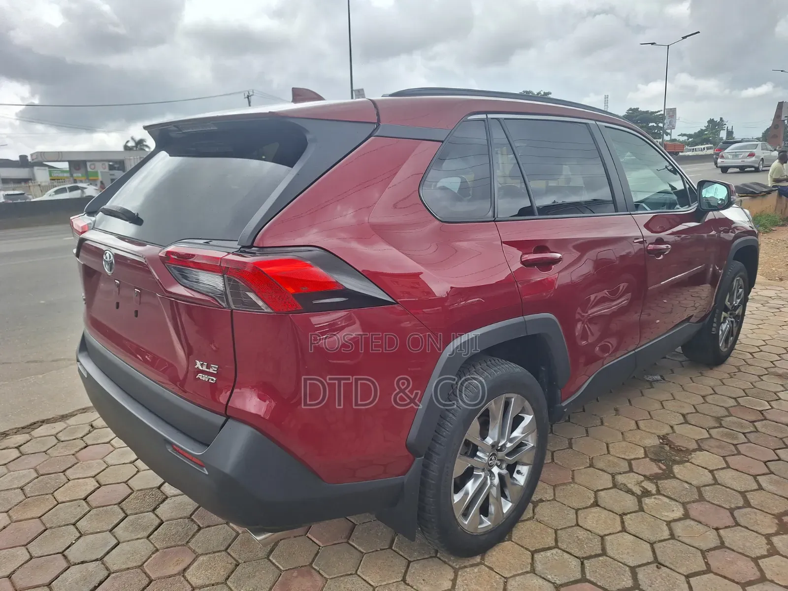 Toyota RAV4 2020 Red