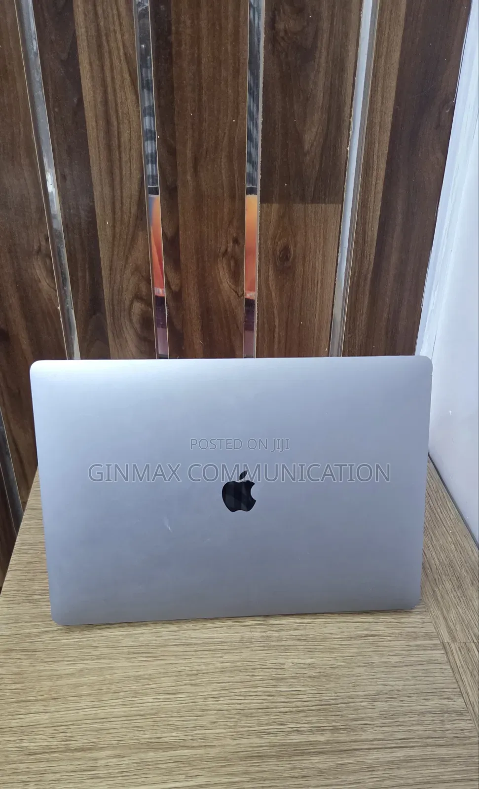 Laptop Apple MacBook Pro 2017 16GB Intel Core i7 SSD 512GB