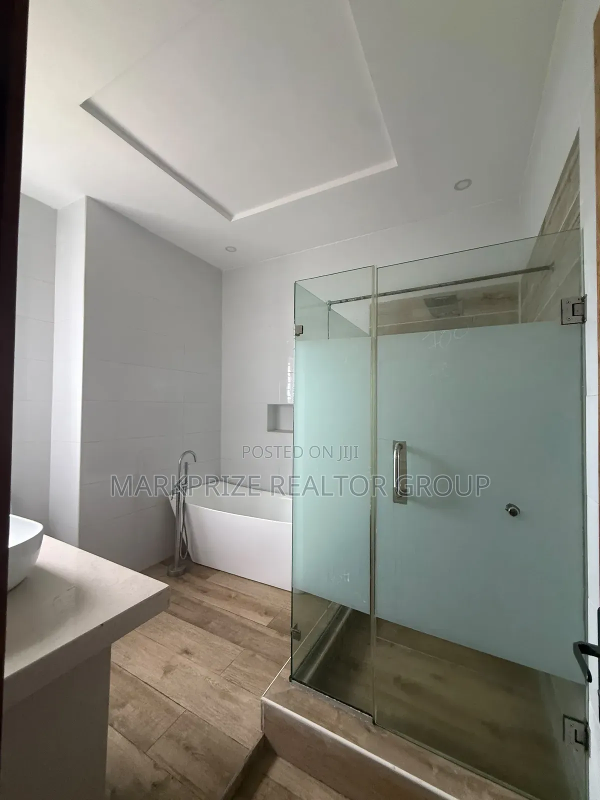 5bdrm Duplex in Lekki County İkota, Ikota for sale