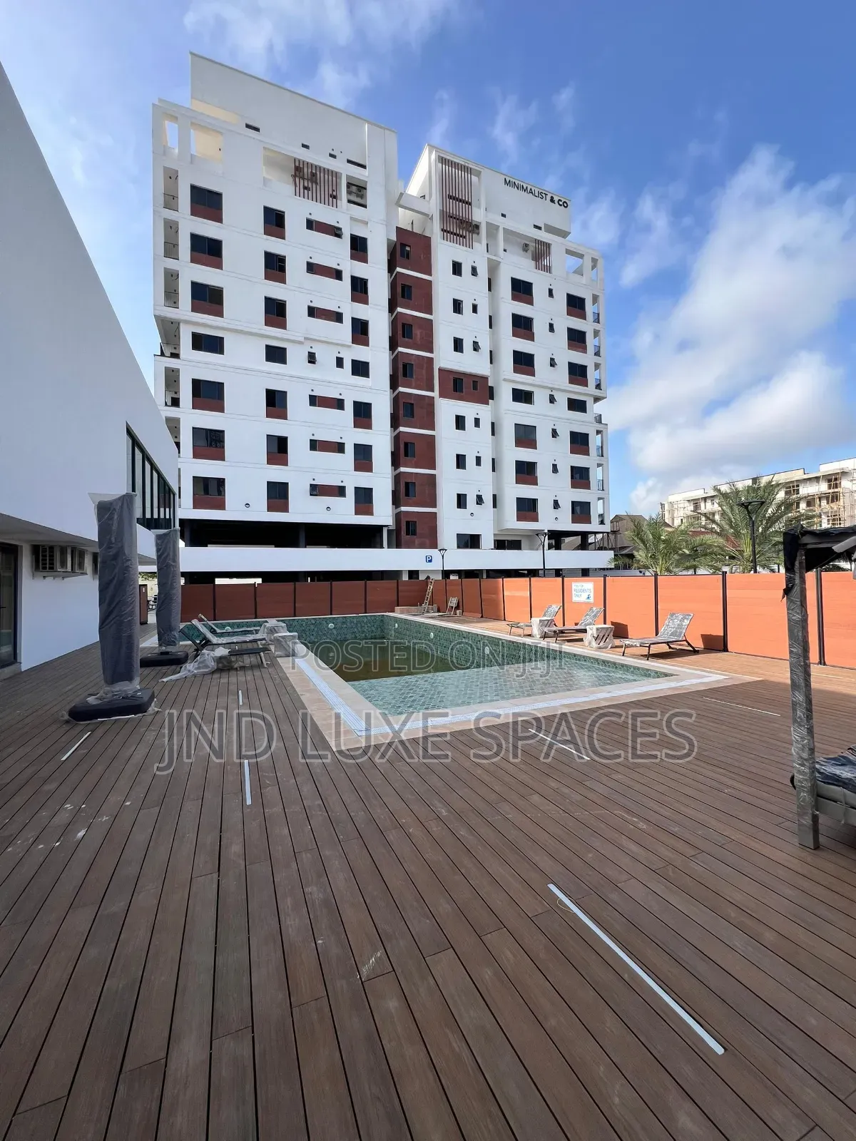 2bdrm Apartment in Lekki Phase 1 for rent