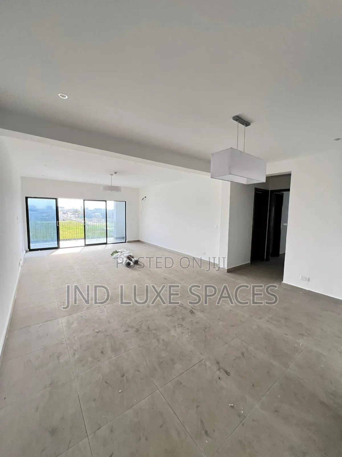 2bdrm Apartment in Lekki Phase 1 for rent