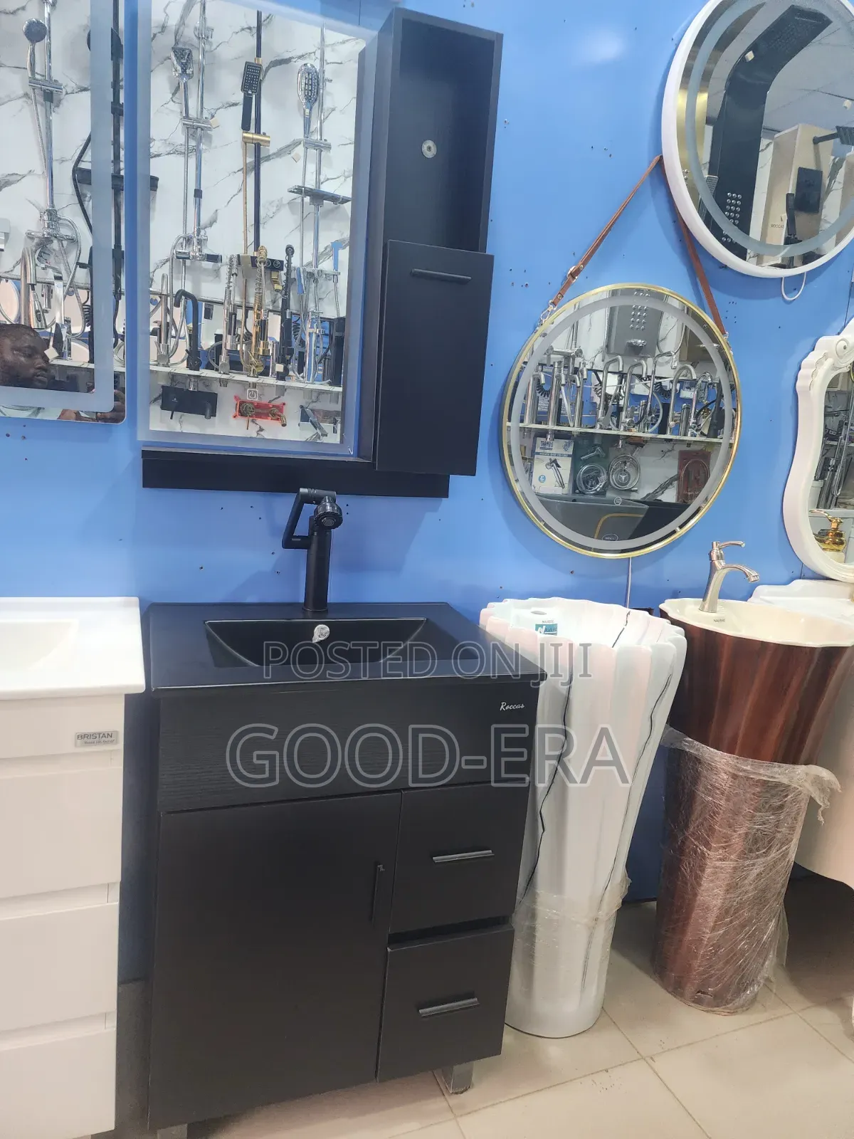 Black Cabinet Basin With Mirror
