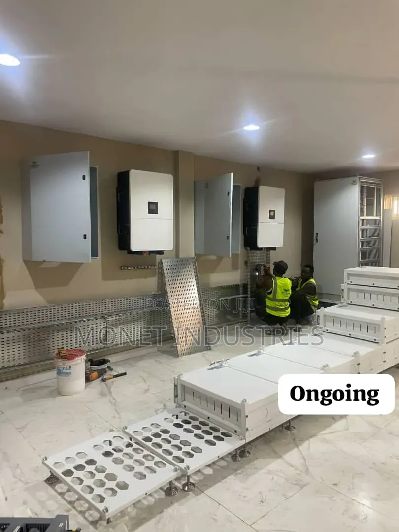 256kwh Deye Commercial Energy Storage Lithium Battery High Voltage