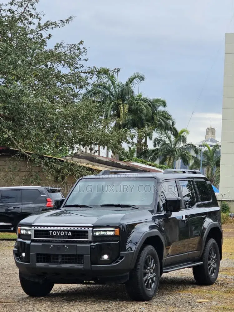 Toyota Land Cruiser Prado 2025 Black