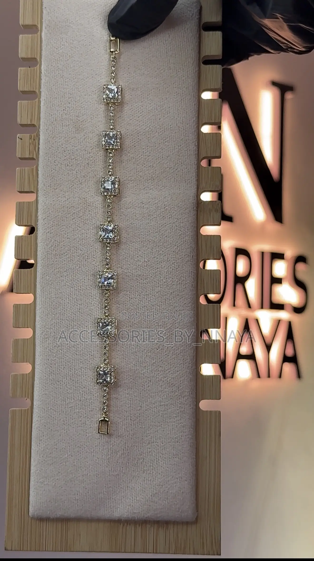 Sparkling Gold Bracelet