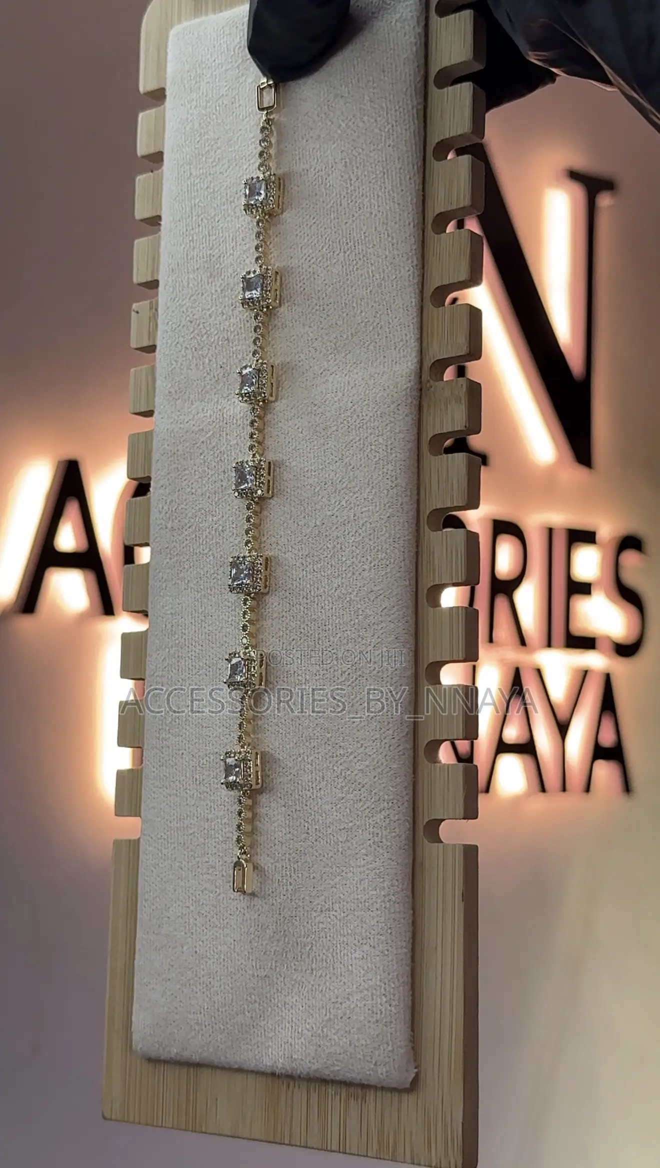 Sparkling Gold Bracelet