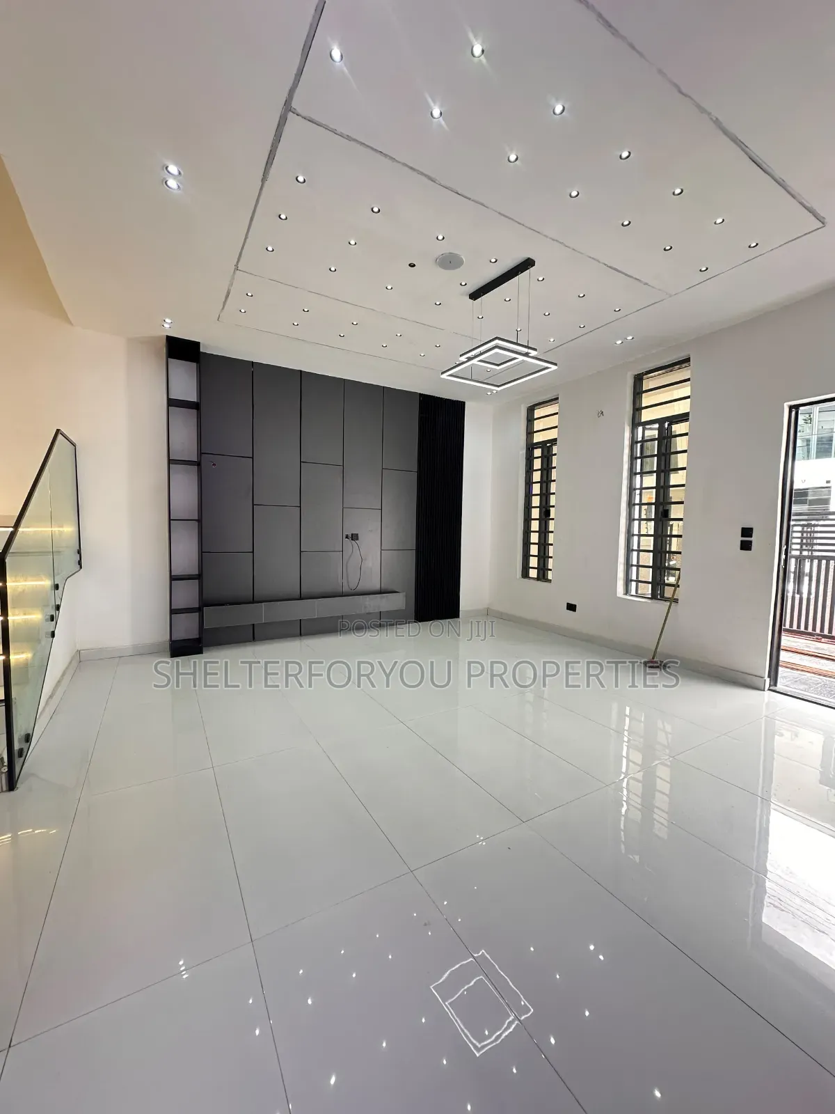 4bdrm Duplex in Off Lekki-Epe Expressway for sale