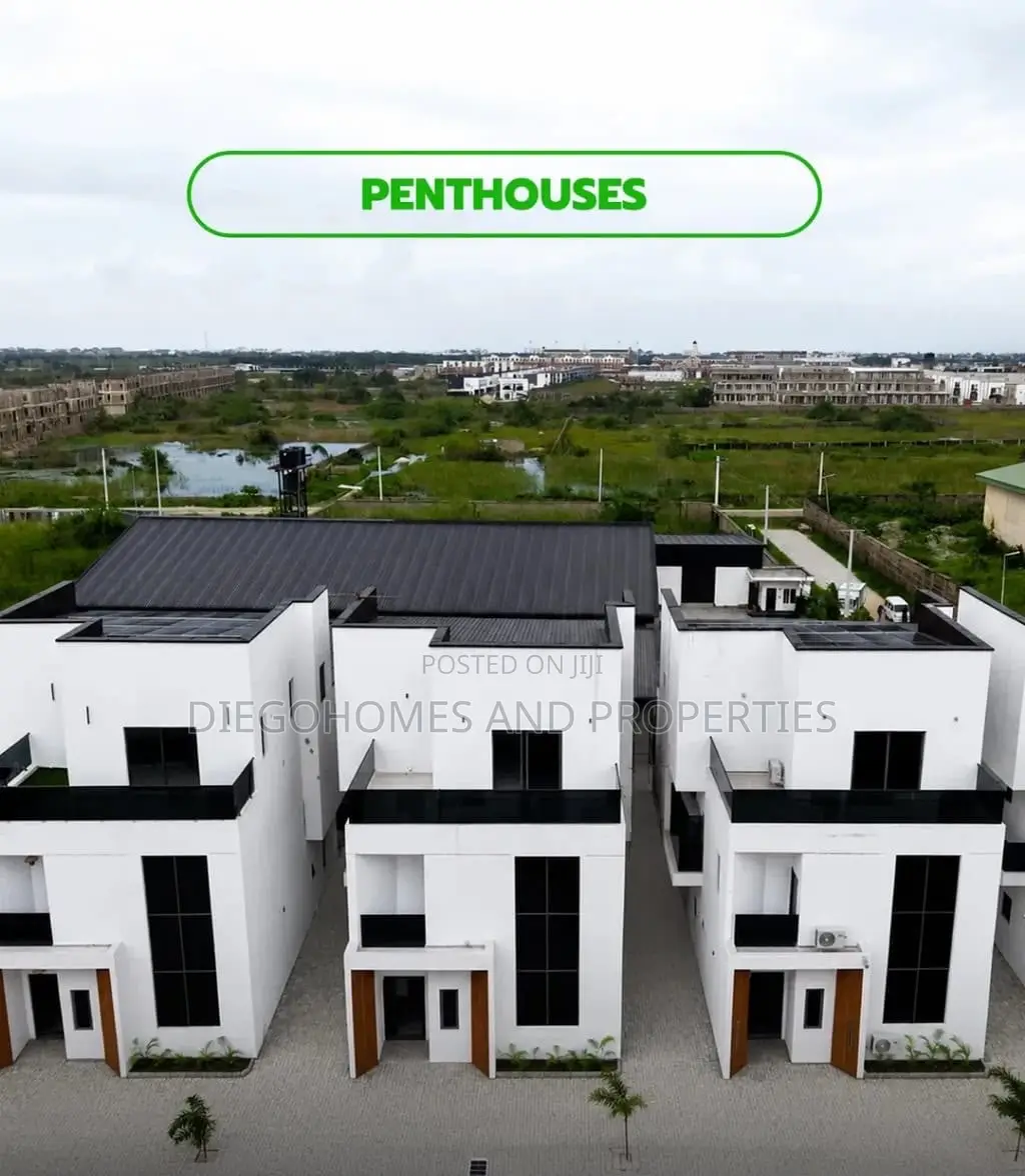 4bdrm Duplex in Palms, Ajah for sale