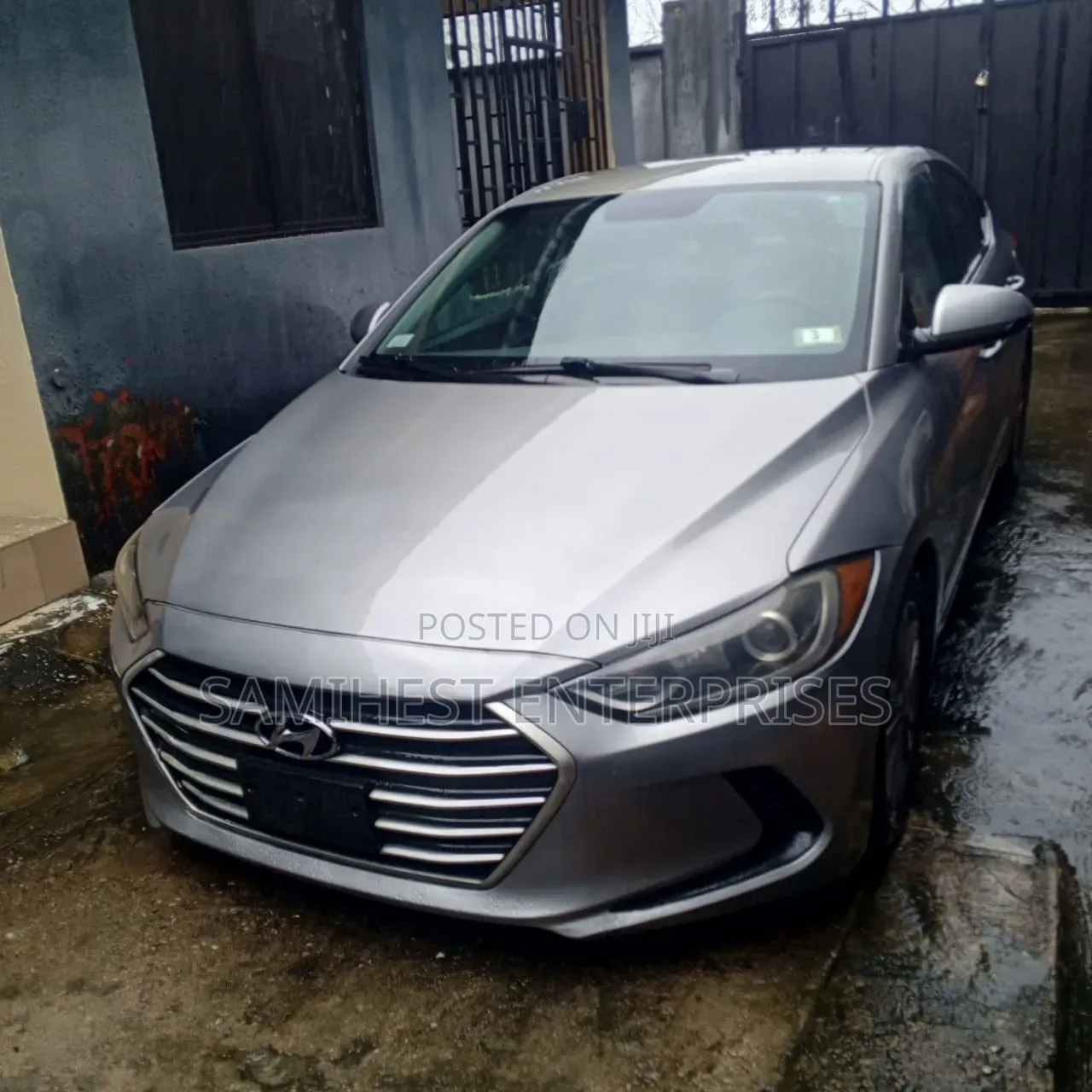 Hyundai Elantra 2018 Silver