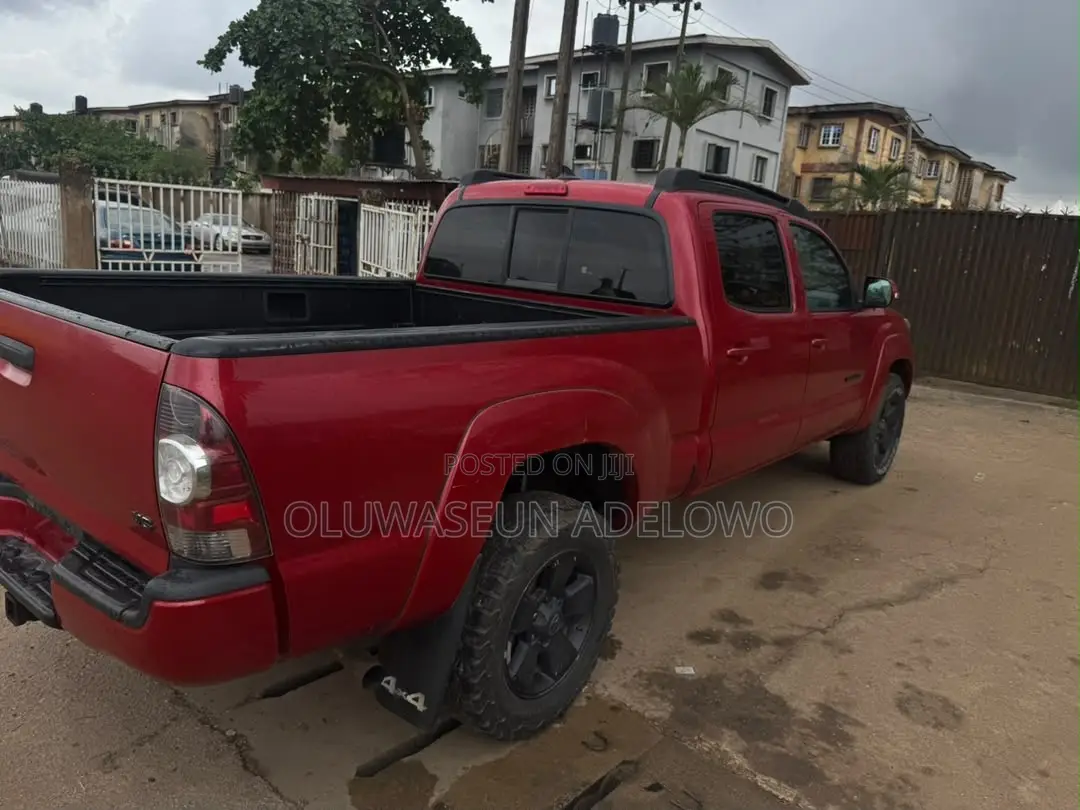 Toyota Tacoma Double Cab V6 Automatic 2012 Red