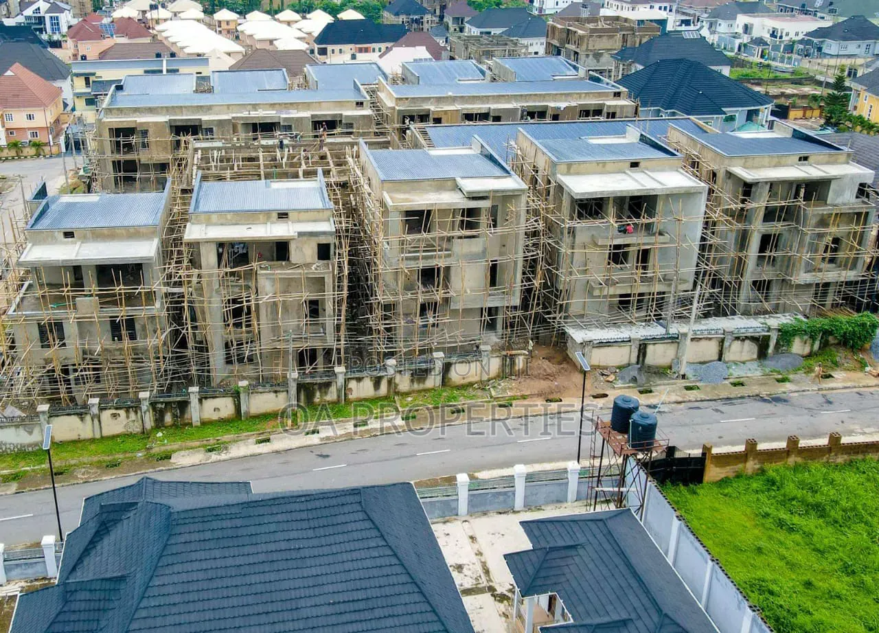 Furnished 4bdrm Townhouse/Terrace in Kolapo Ishola Gra for sale