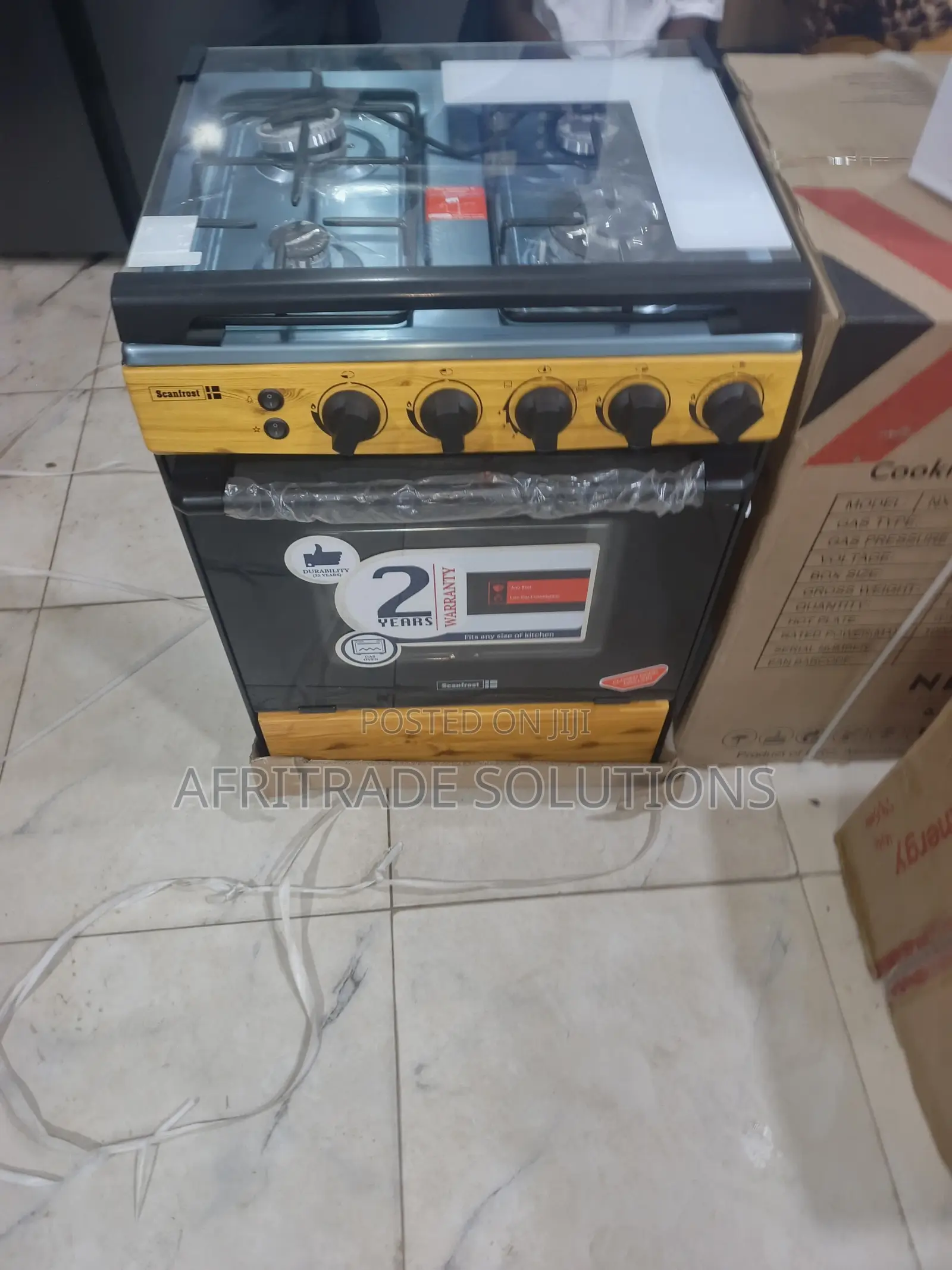 Scanfrost 60x60 4 Burner Gas Cooker With Spacious Hob