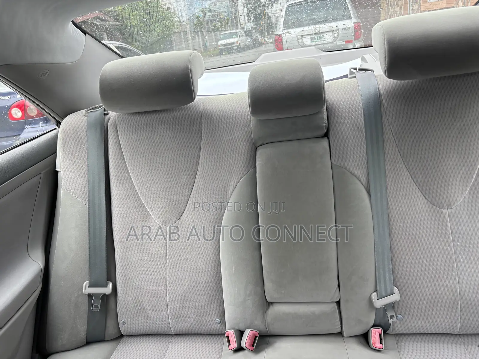 Toyota Camry LE 4dr Sedan (2.5L 4cyl 6AM) 2010 Gray