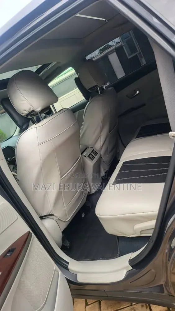 Toyota Venza 2011 Gray