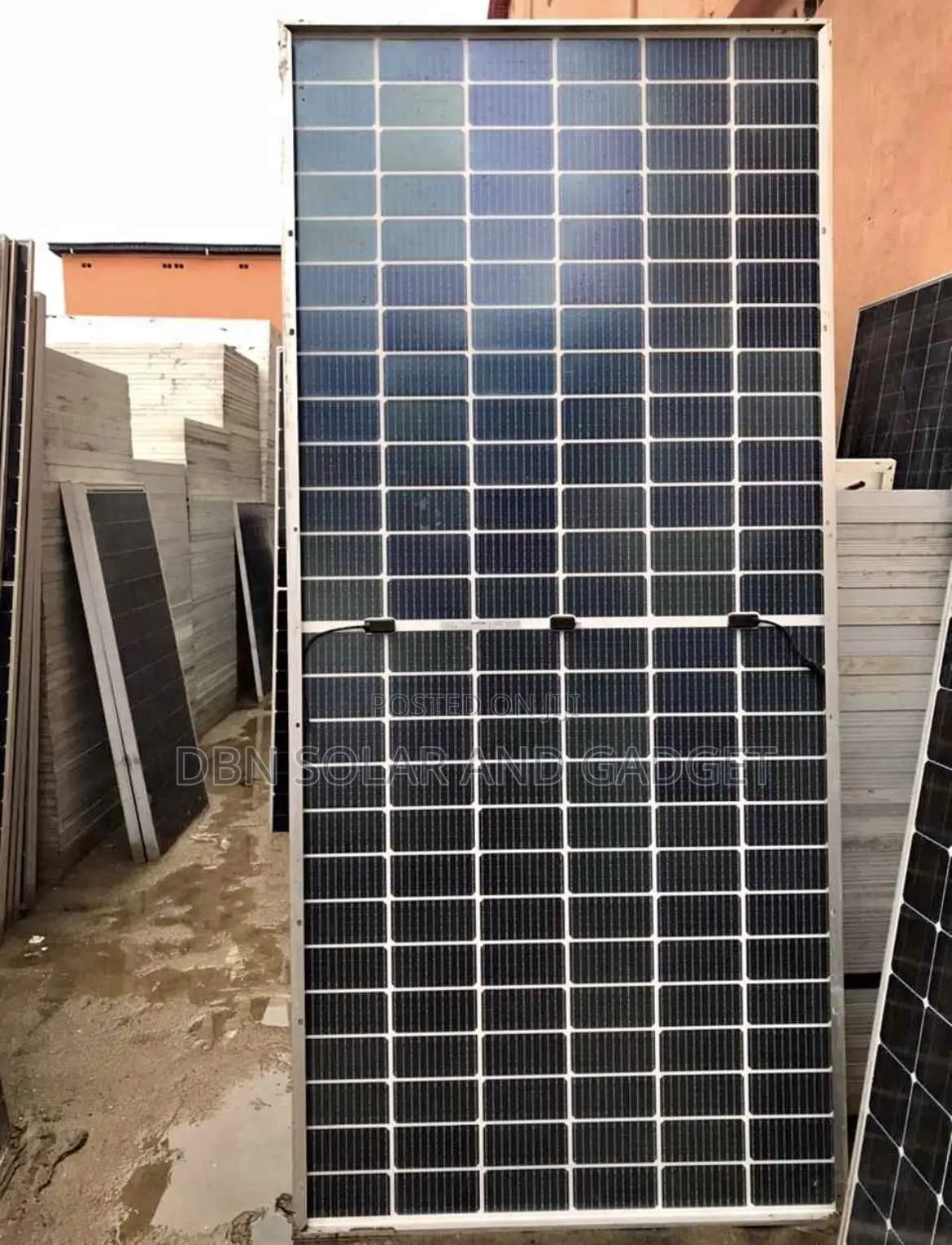 ORIGINAL 650w Jinko Byfacial Solar Panel 156cell Very Good Quality