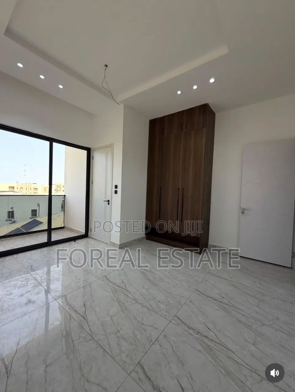 3bdrm Maisonette in Lekki Phase 1 for rent