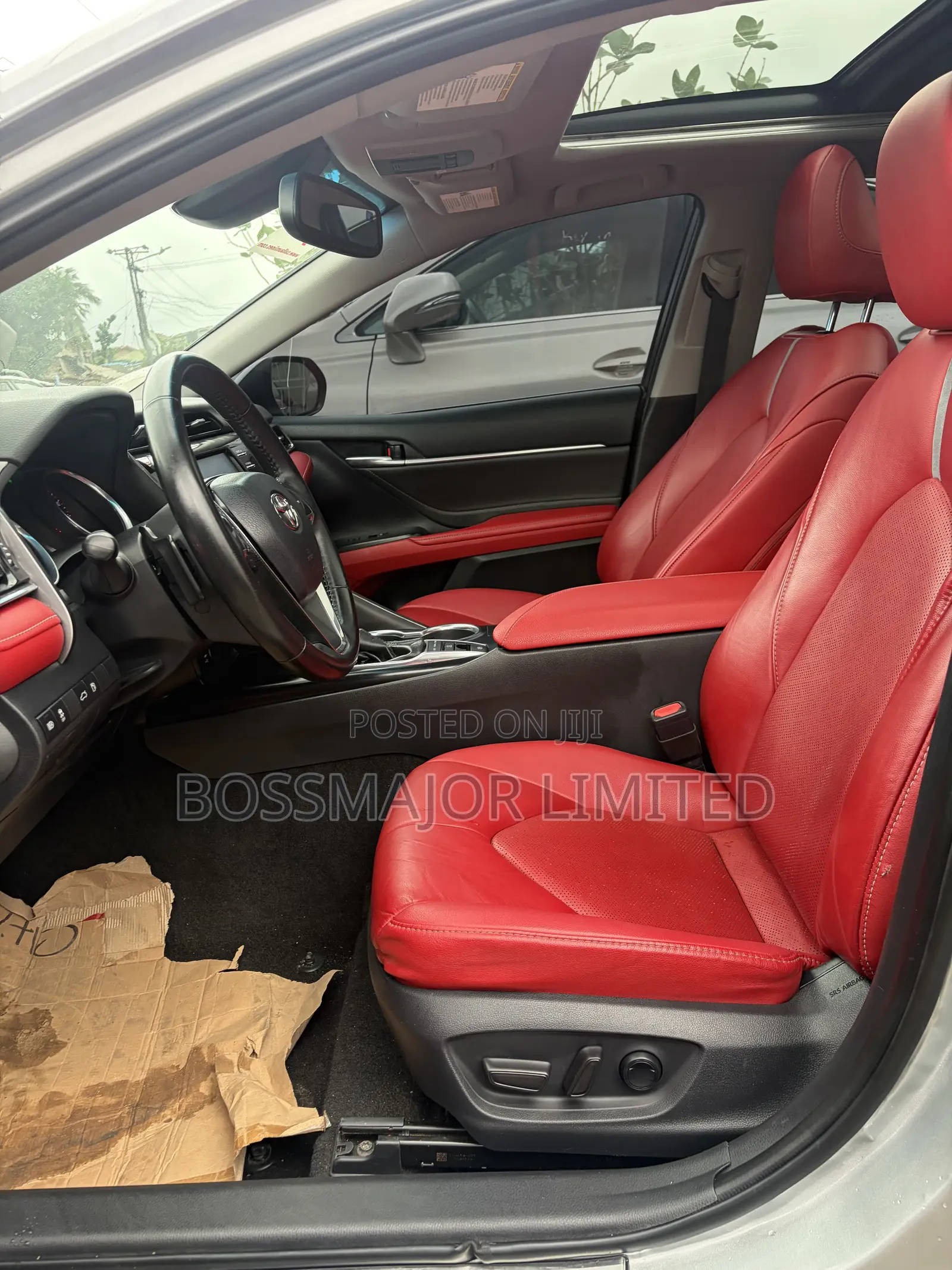 Toyota Camry XSE FWD (2.5L 4cyl 8AM) 2018 Silver
