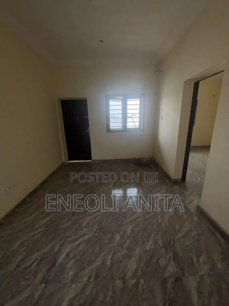 4bdrm Duplex in Idu for sale