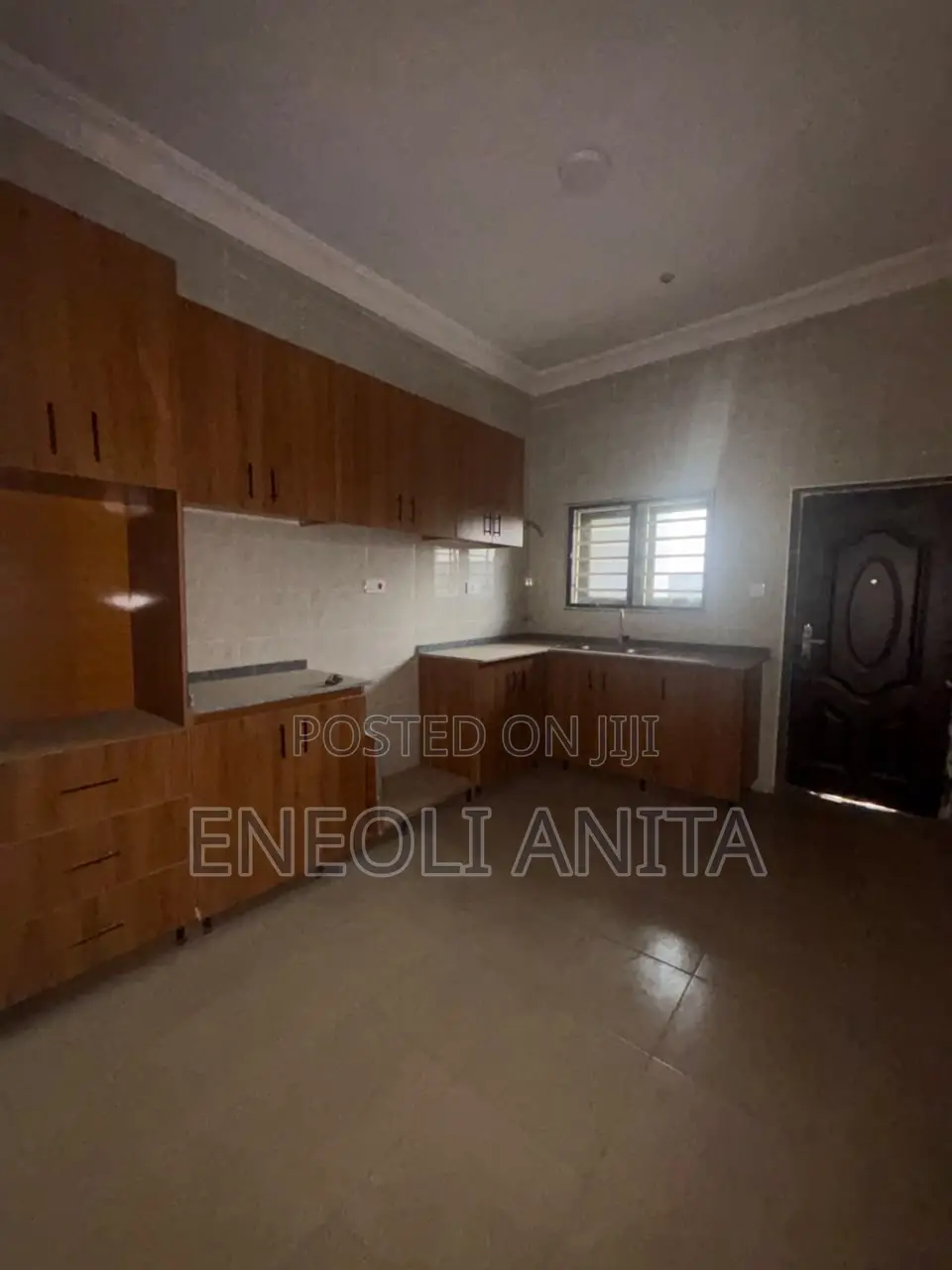 4bdrm Duplex in Idu for sale