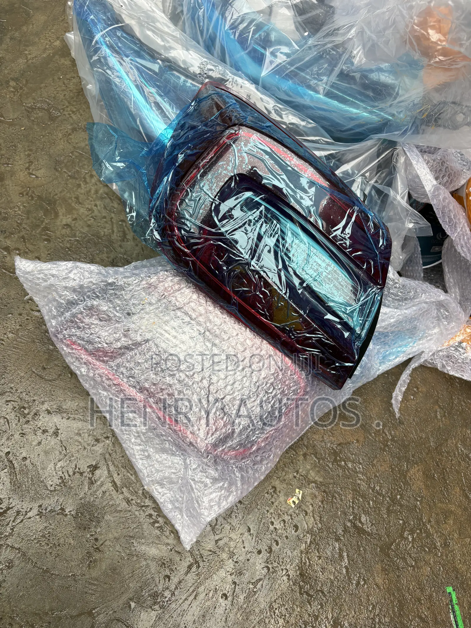 Set Taillight for Starlet 2015
