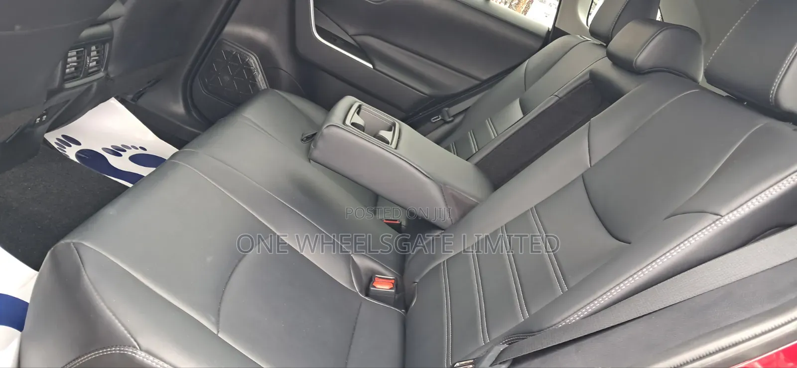 Toyota RAV4 2020 Red