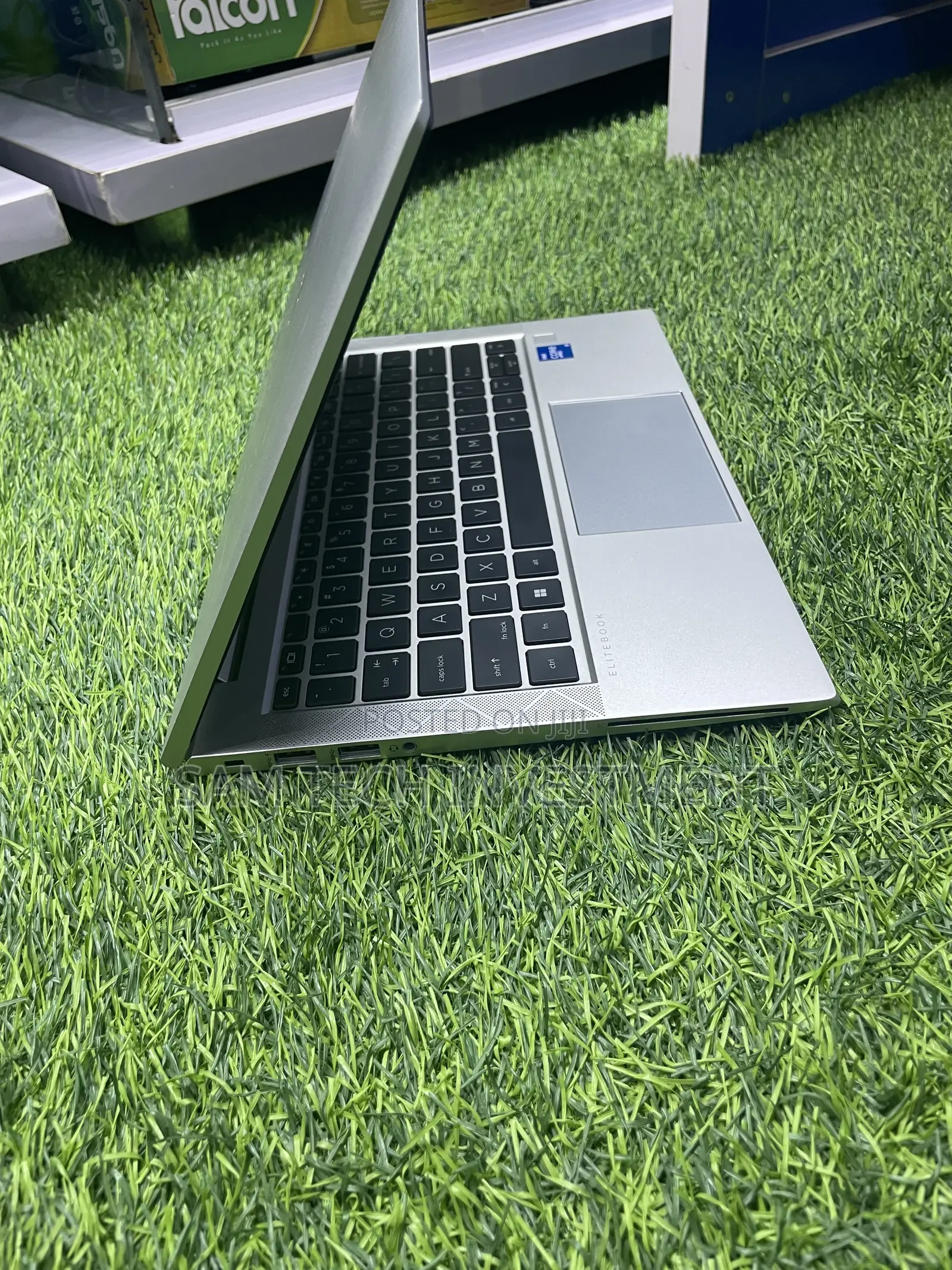 Laptop HP EliteBook 830 G8 16GB Intel Core i5 SSD 512GB
