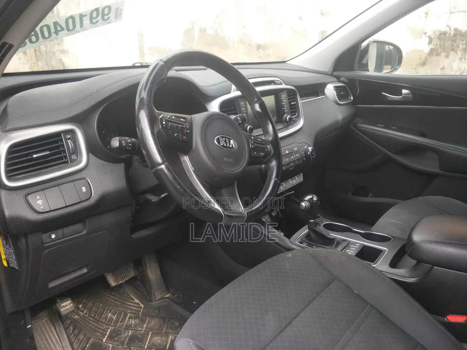 Kia Sorento 2017 Gold