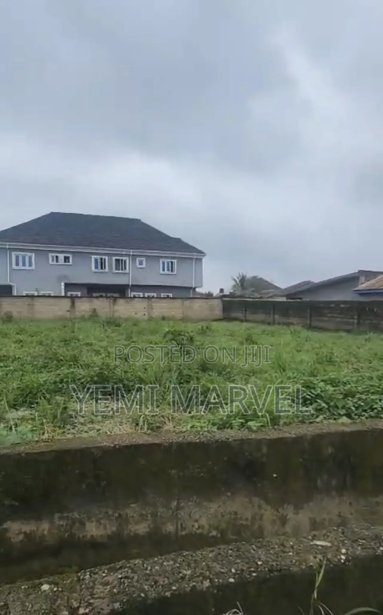 1,250sqm of Land at Adetokun (Via Bitemore/Abula Palace Route)