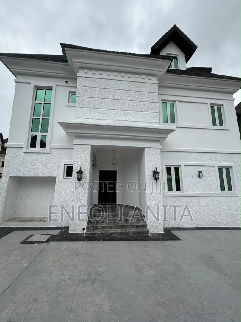5bdrm Duplex in Idu for sale