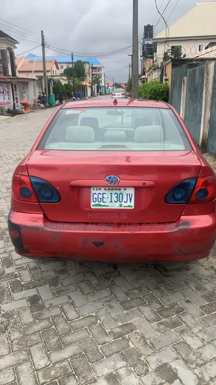 Toyota Corolla 2006 Red