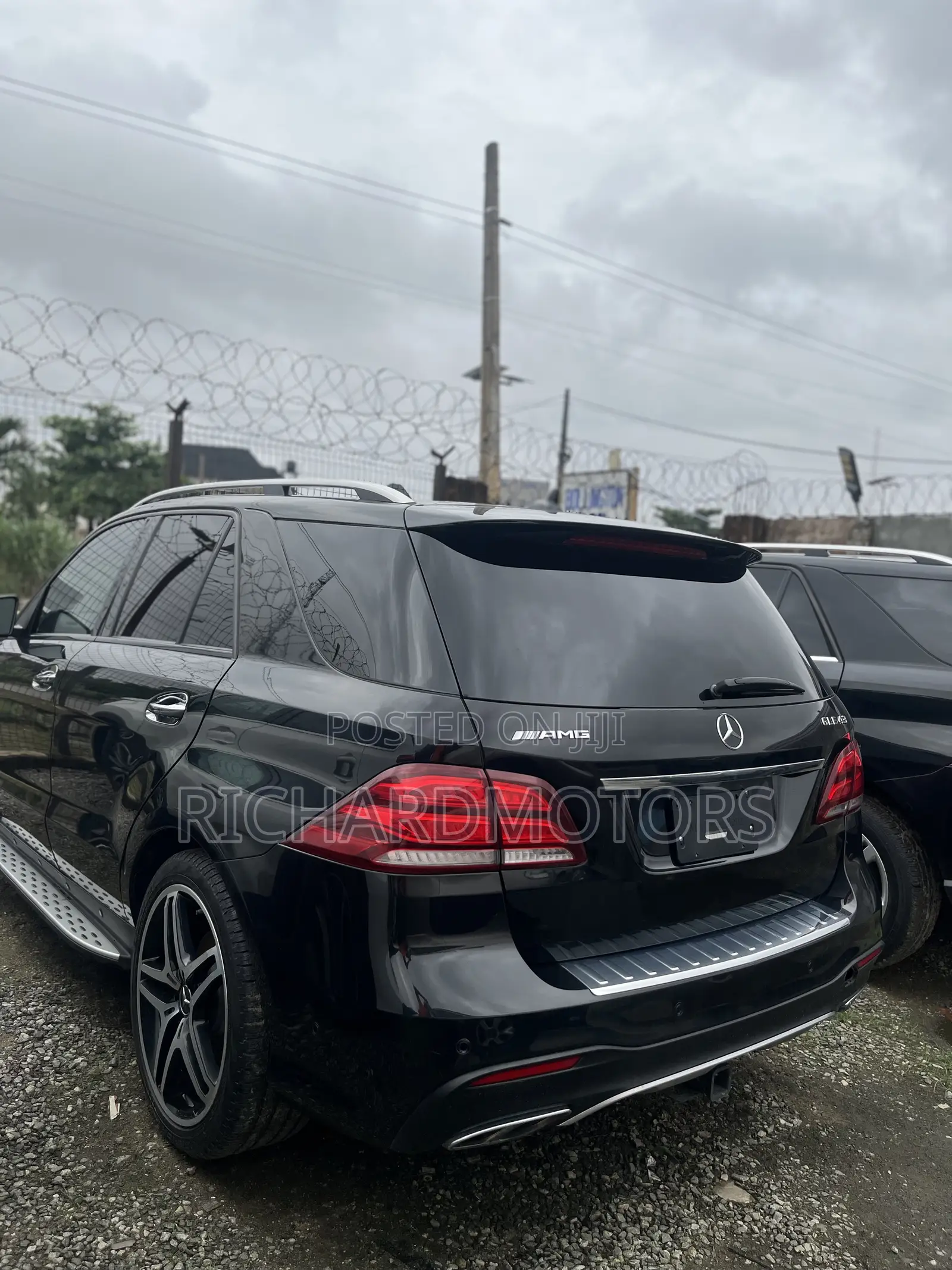 Mercedes-Benz GLE-Class AMG GLE 43 4MATIC 2017 Black