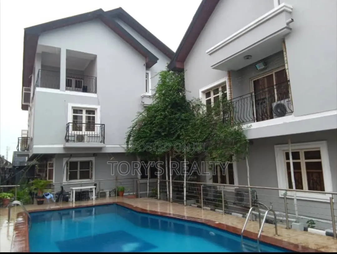 5bdrm Duplex in Victoria Island Extension for sale