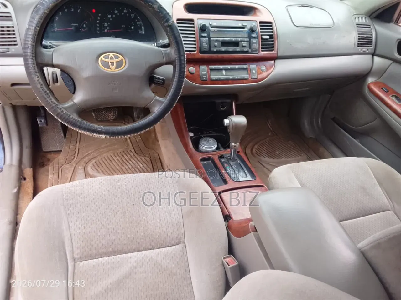 Toyota Camry LE 4dr Sedan (2.4L 4cyl 5M) 2004 Blue
