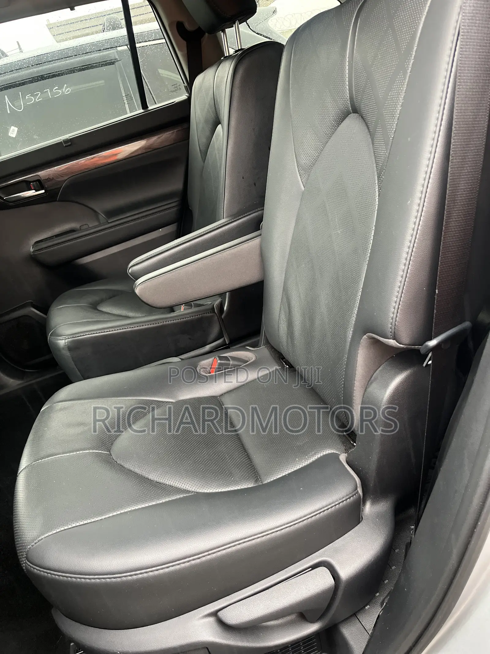 Toyota Highlander Platinum 2025 Gray