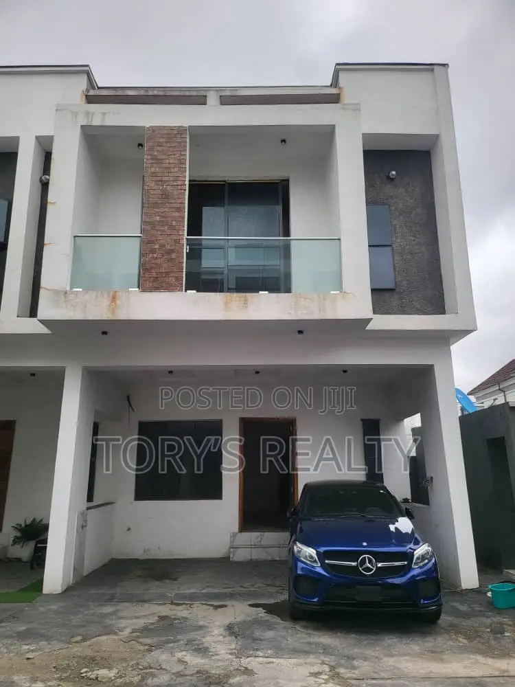 3bdrm Duplex in Lekki Expressway for sale