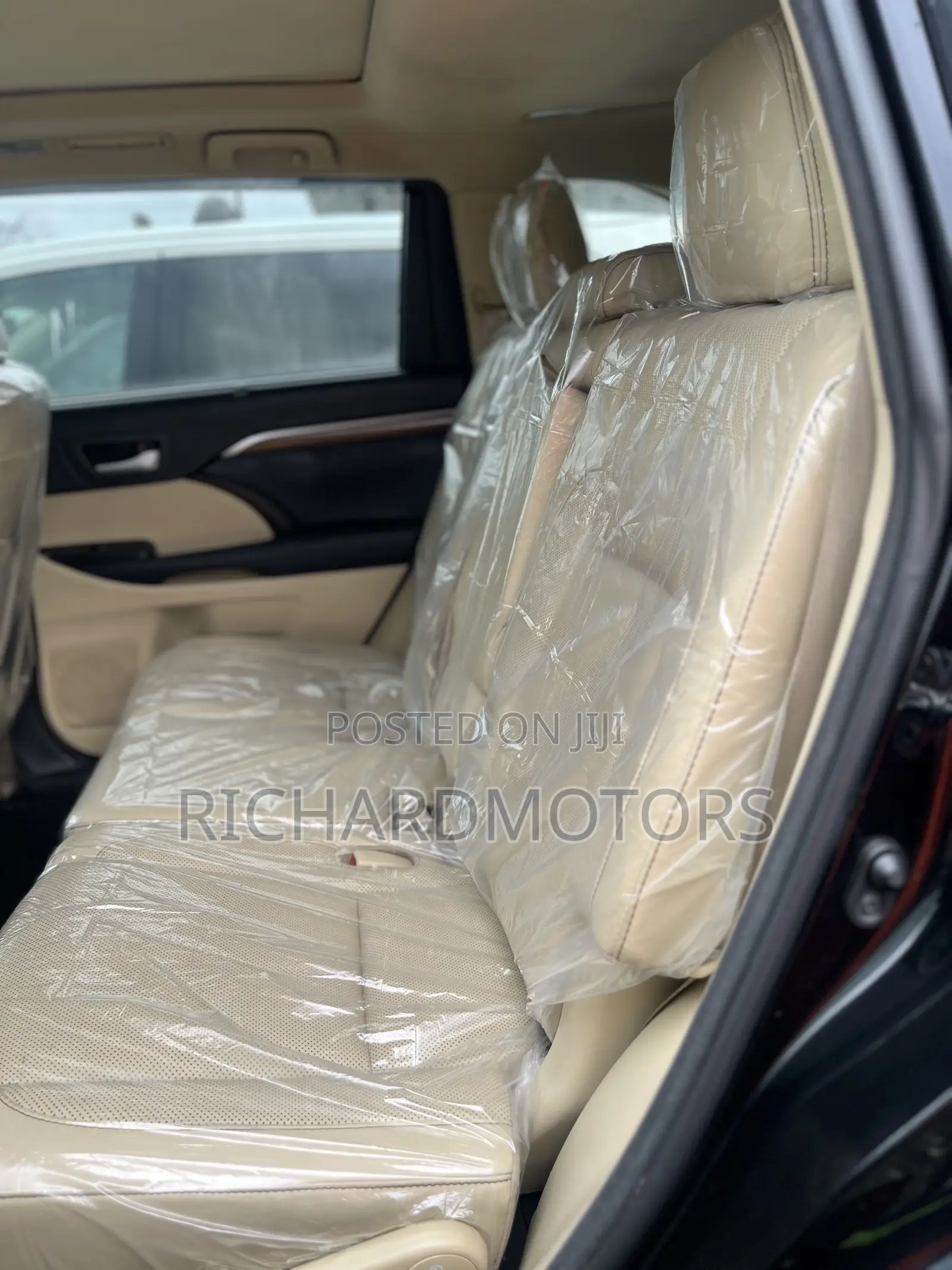Toyota Highlander Limited Platinum 4x4 V6 (3.5L 6cyl 8A) 2018 Black