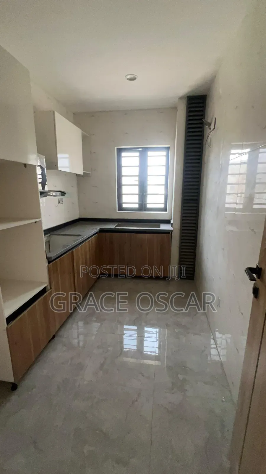 3bdrm Block of Flats in Abijo for sale