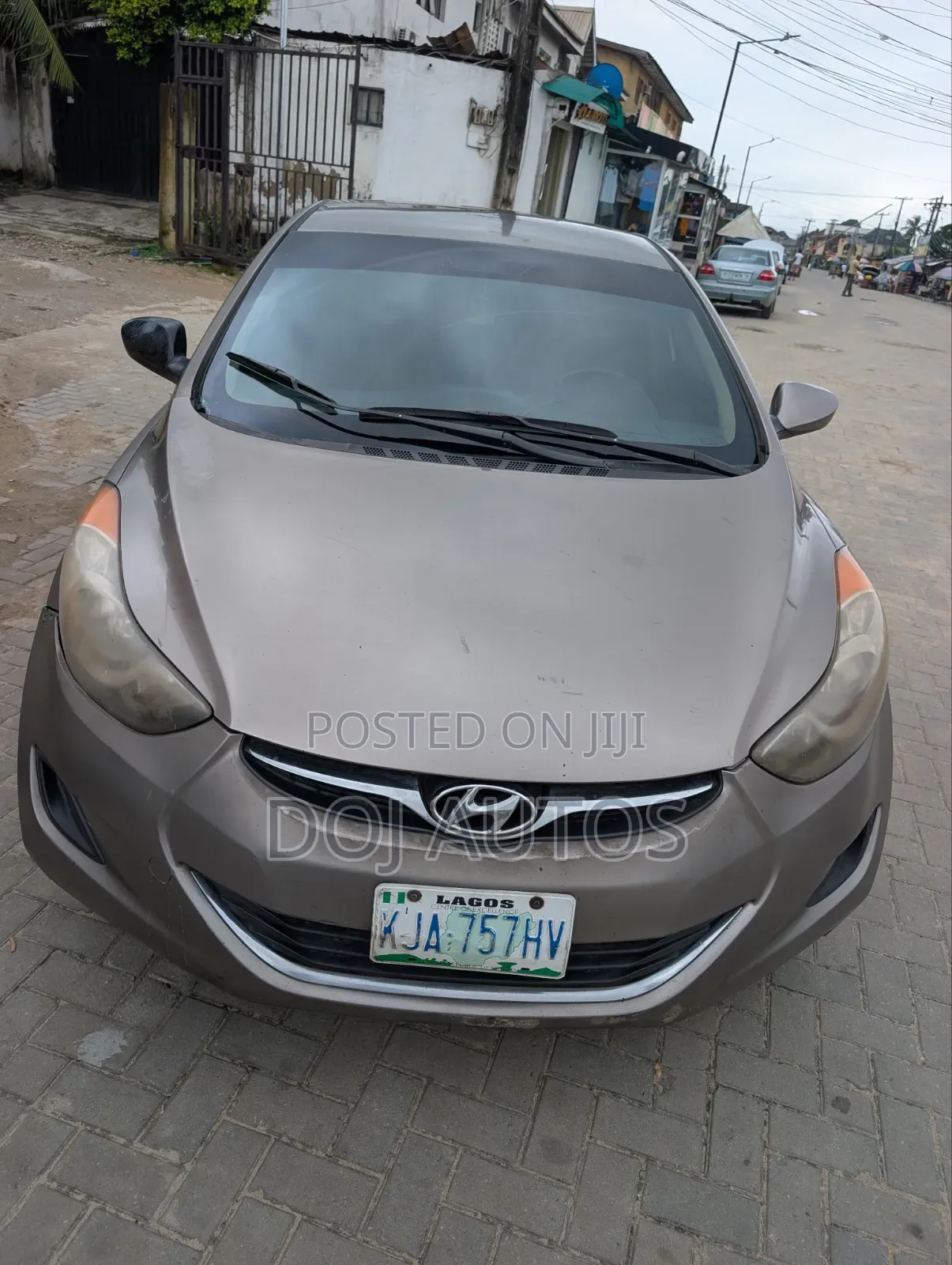 Hyundai Elantra 2013 Brown