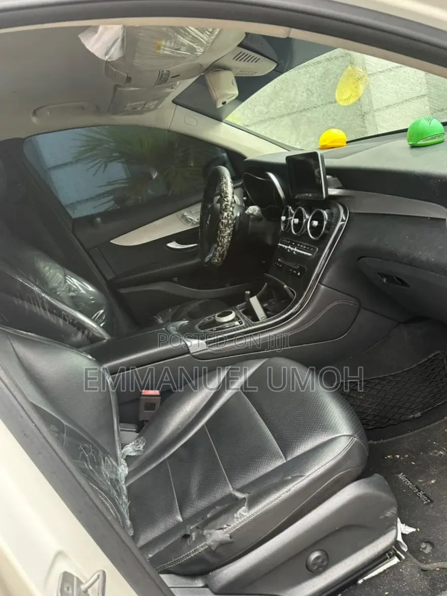 Mercedes-Benz GLC-Class 2019 White