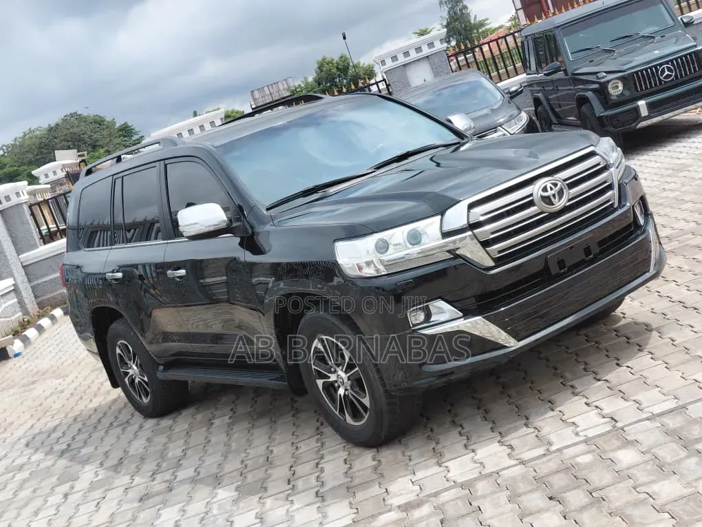 Toyota Land Cruiser 2018 Black